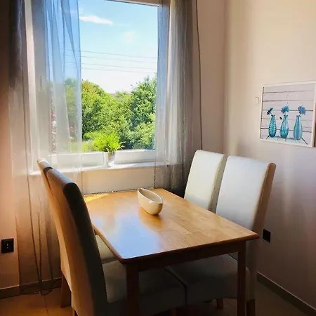 Sloneczny Apartament Na Wakacje/ Opener Niedaleko Centrum Gdyni I Sopotu شقة *